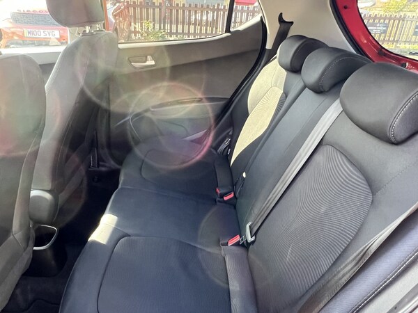 Used Hyundai i10 2019 for sale - 76186653: Photo 14
