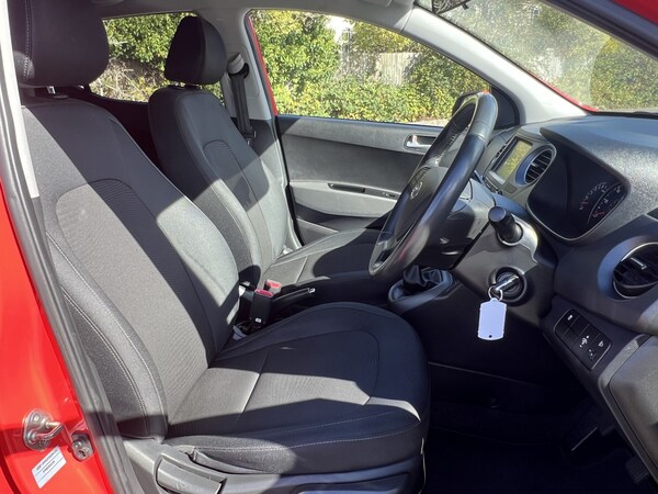 Used Hyundai i10 2019 for sale - 76186653: Photo 20