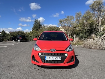Used Hyundai i10 2019 for sale - 76186653: Photo 3