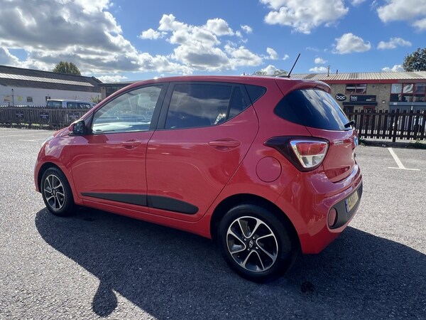 Used Hyundai i10 2019 for sale - 76186653: Photo 6