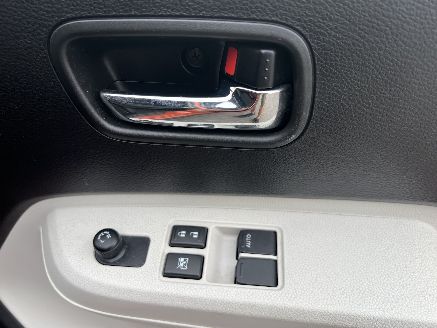 Used Suzuki Ignis 2018 for sale - 76211842: Photo 23