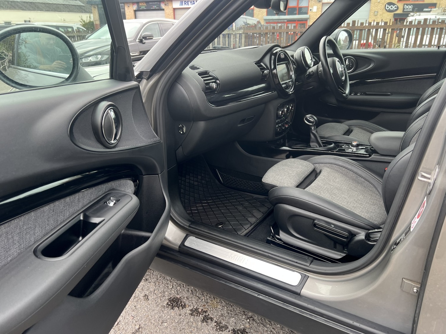 Used MINI Clubman 2017 for sale - 76246167: Photo 14