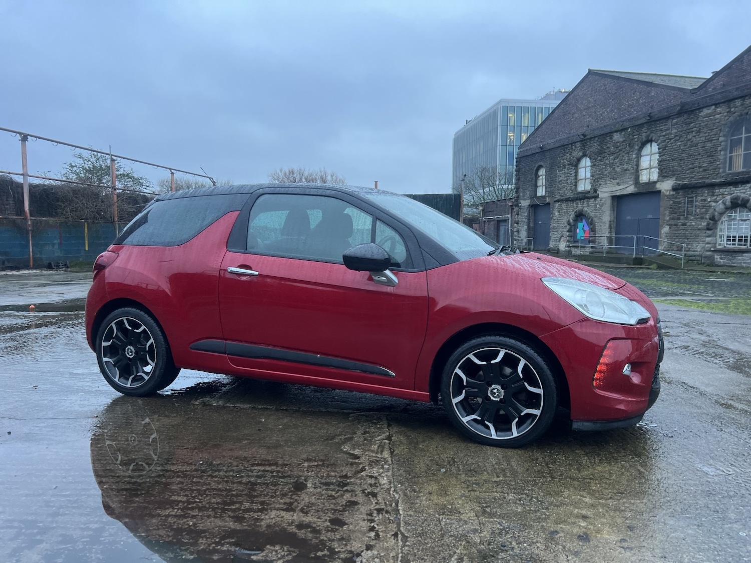 Used Citroen DS3 2013 for sale - 77609931: Photo 10