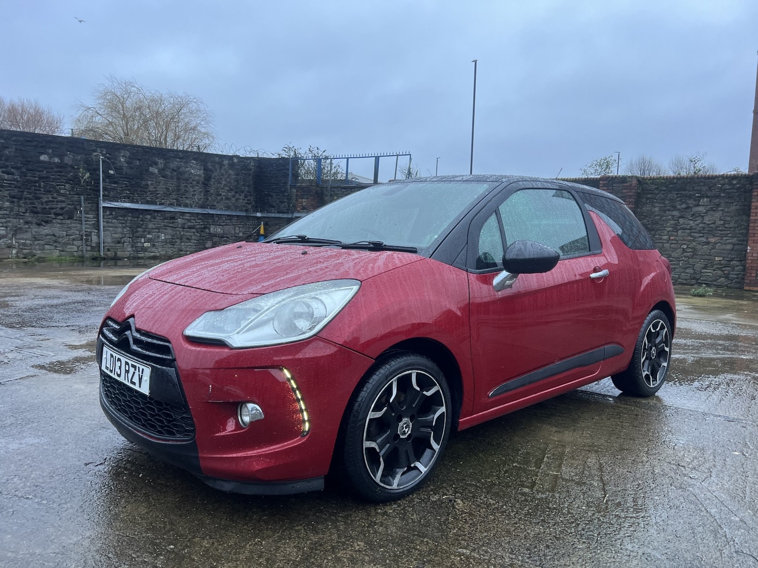 Used Citroen DS3 2013 for sale - 77609931: Photo 4