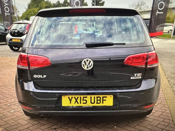 Used Volkswagen Golf 2015 for sale - 76211858: Photo 2