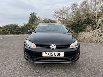 Used Volkswagen Golf 2015 for sale - 76211858: Photo