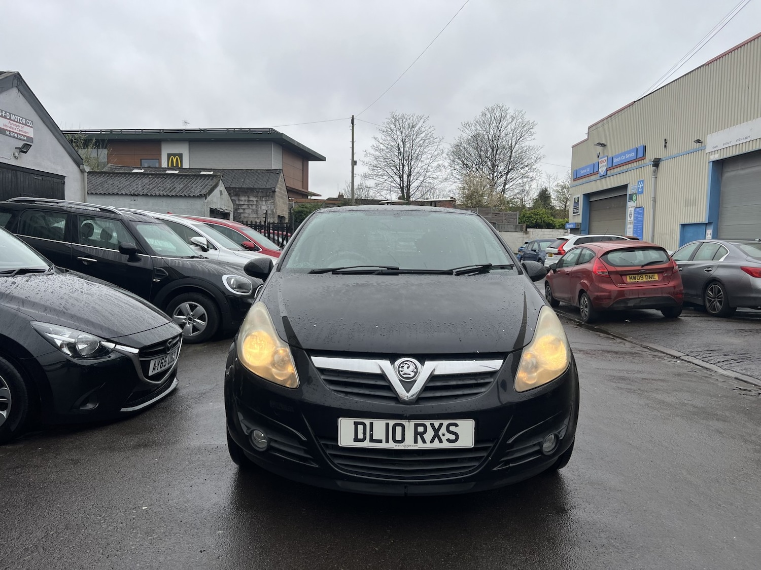 Used Vauxhall Corsa 2010 for sale - 78125166: Photo 2