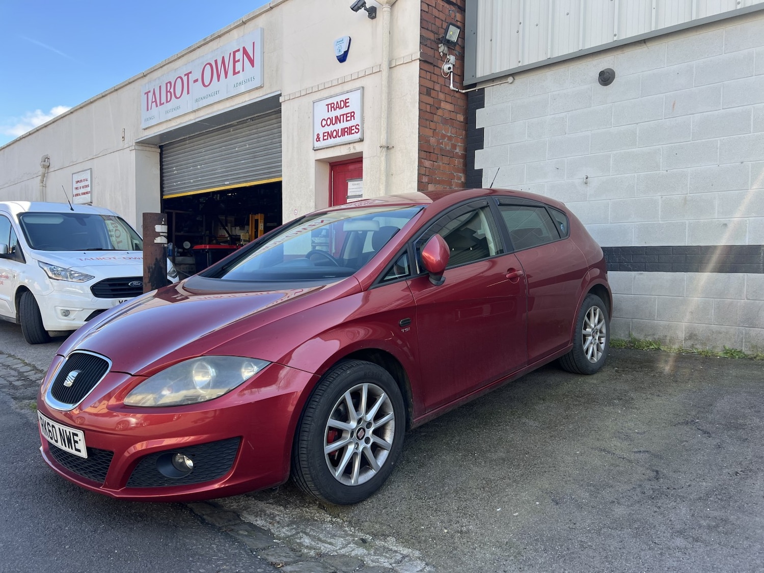 Used SEAT Leon 2010 for sale - 78112056: Photo 2