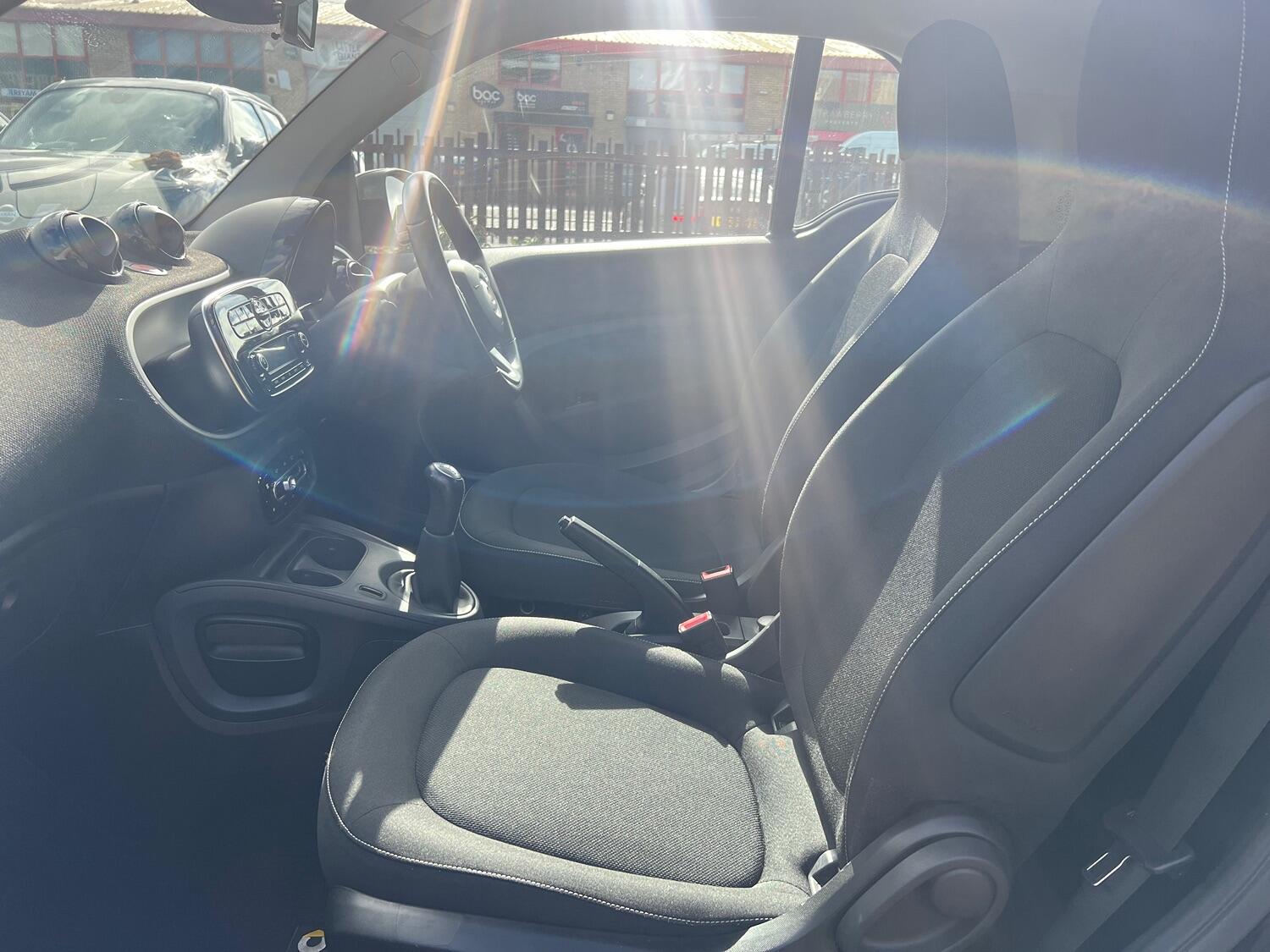 Used smart fortwo 2017 for sale - 76186794: Photo 11