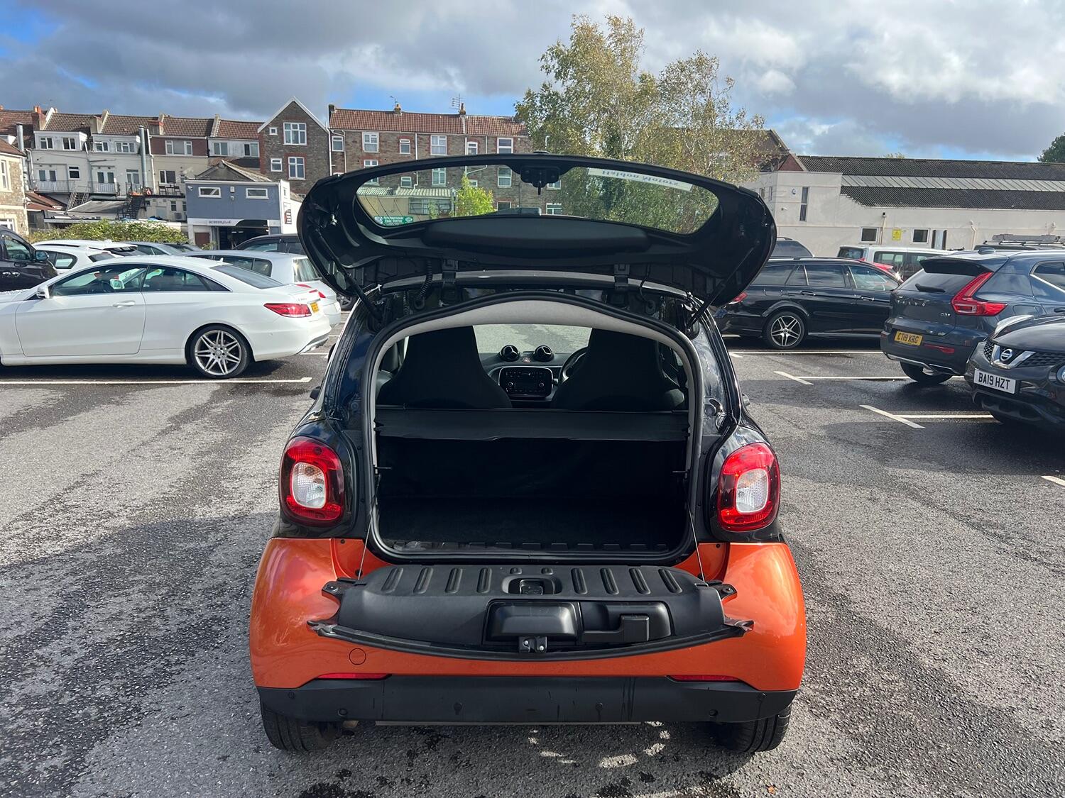 Used smart fortwo 2017 for sale - 76186794: Photo 14