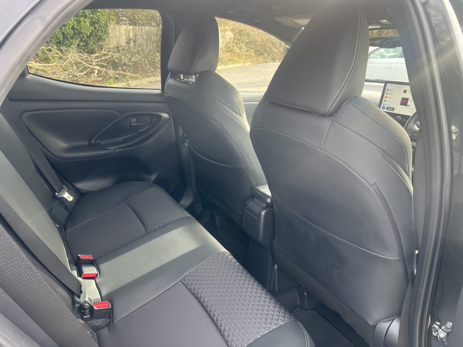 Used Toyota Yaris 2024 for sale - 77516108: Photo 20