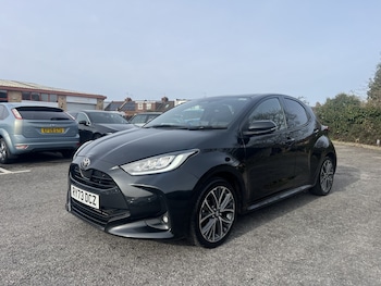 Used Toyota Yaris 2024 for sale - 77516108: Photo