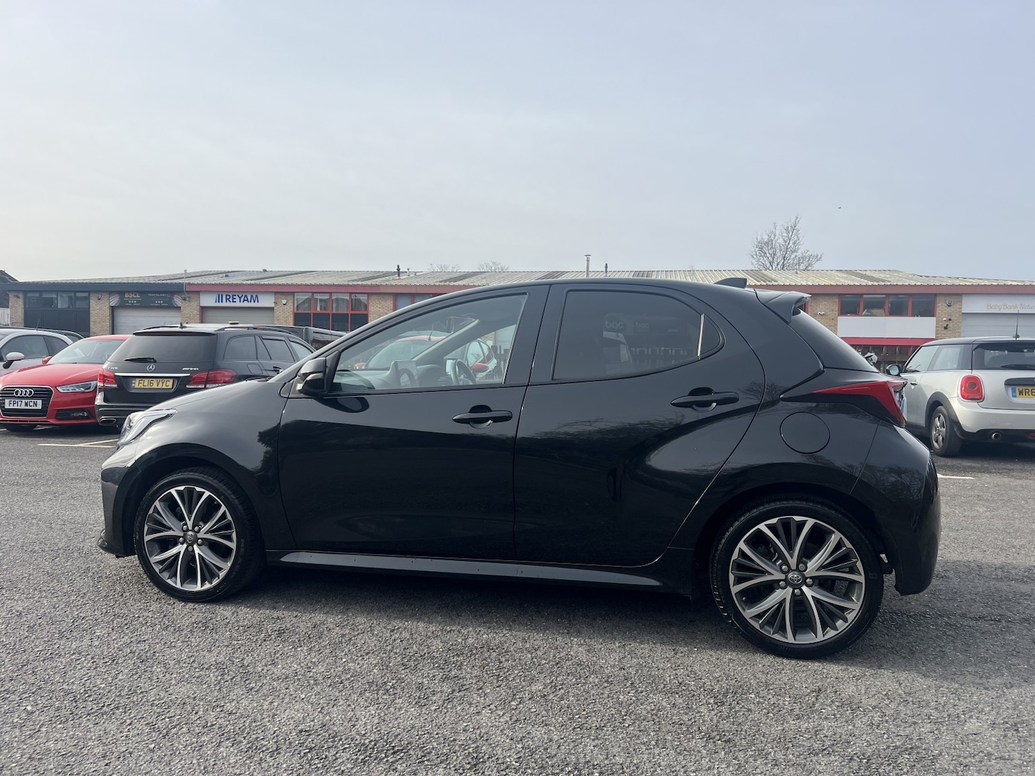 Used Toyota Yaris 2024 for sale - 77516108: Photo 6