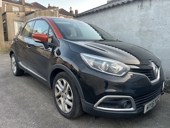 Used Renault Captur 2015 for sale - 77954012: Photo