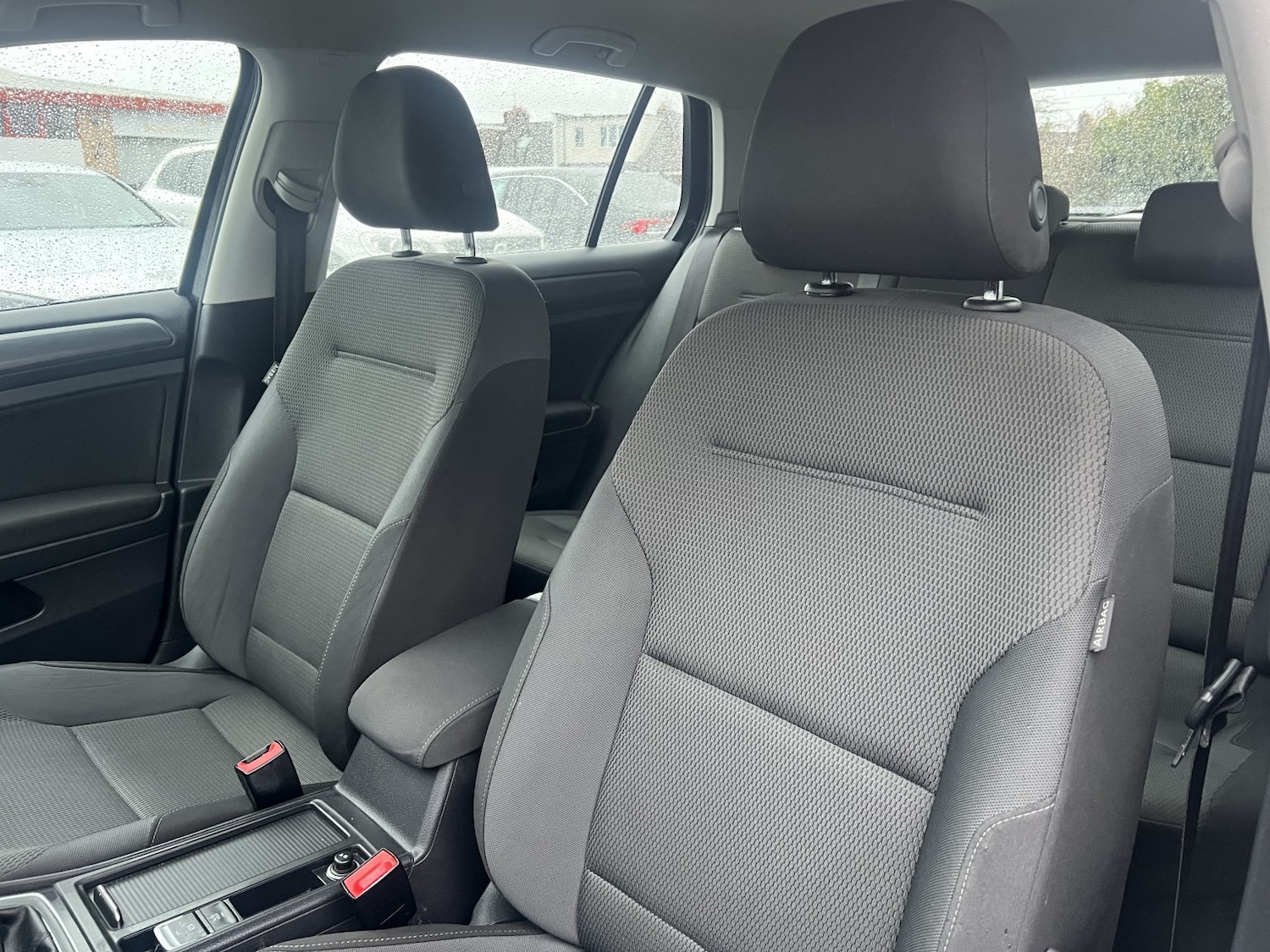 Used Volkswagen Golf 2018 for sale - 77508492: Photo 15