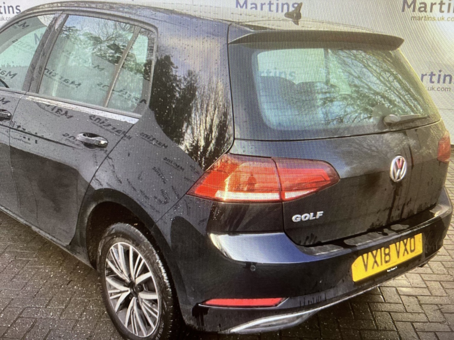 Used Volkswagen Golf 2018 for sale - 77508492: Photo 2