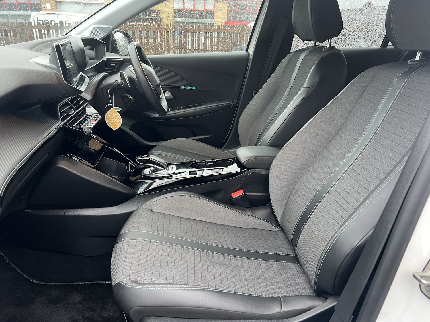 Used Peugeot 208 2020 for sale - 76968575: Photo 10