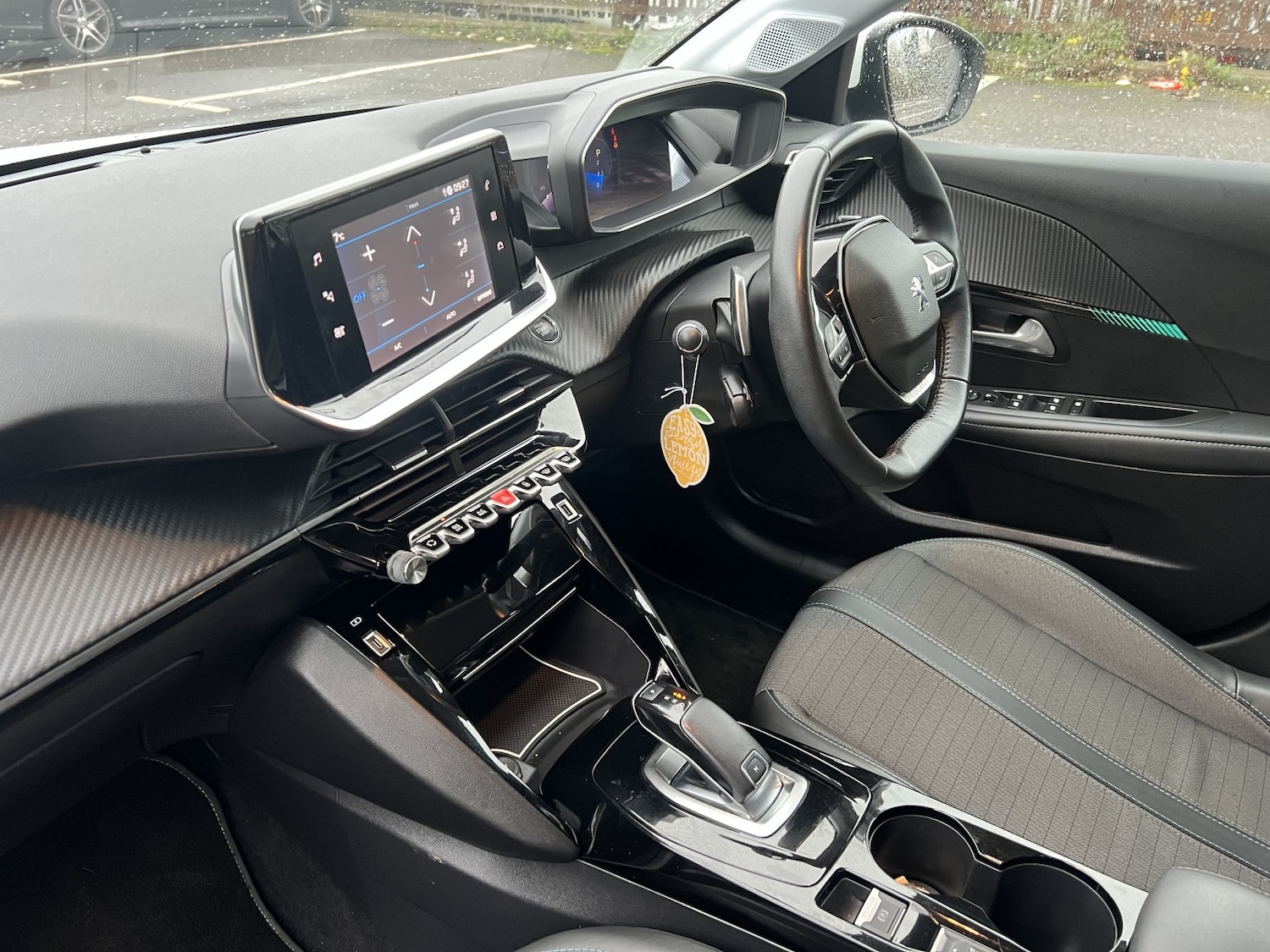 Used Peugeot 208 2020 for sale - 76968575: Photo 11