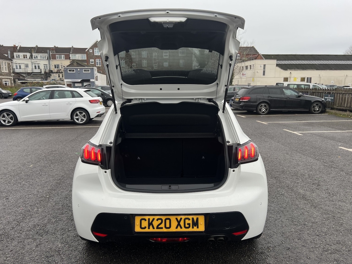 Used Peugeot 208 2020 for sale - 76968575: Photo 18