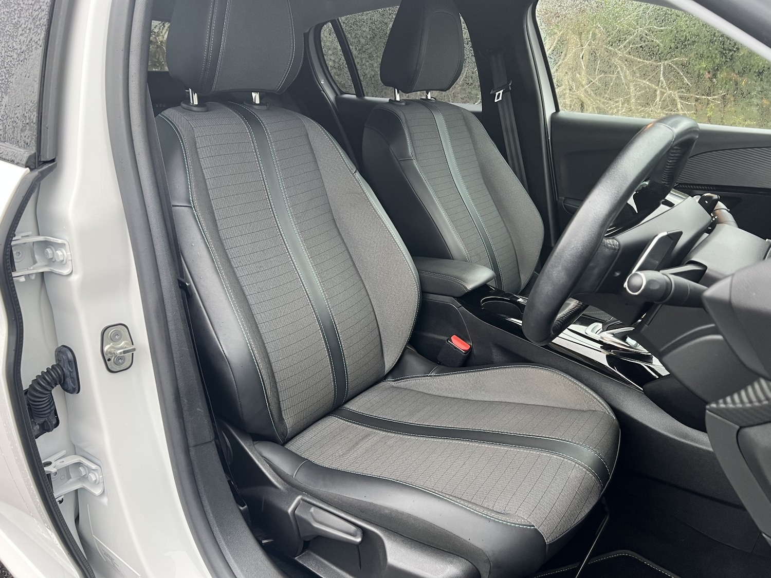 Used Peugeot 208 2020 for sale - 76968575: Photo 24