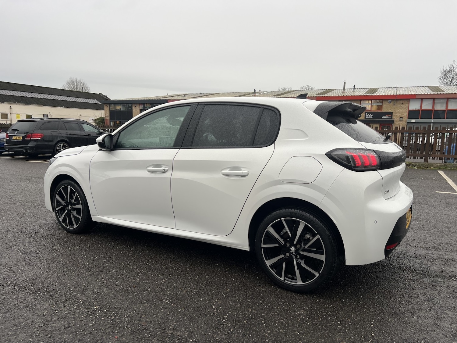 Used Peugeot 208 2020 for sale - 76968575: Photo 6