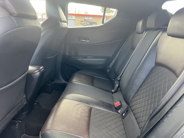 Used Toyota C-HR 2018 for sale - 76186648: Photo 15