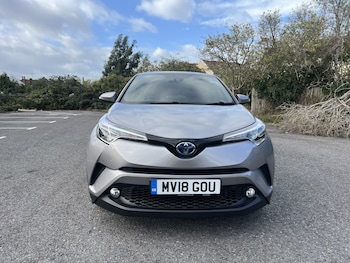Used Toyota C-HR 2018 for sale - 76186648: Photo 4