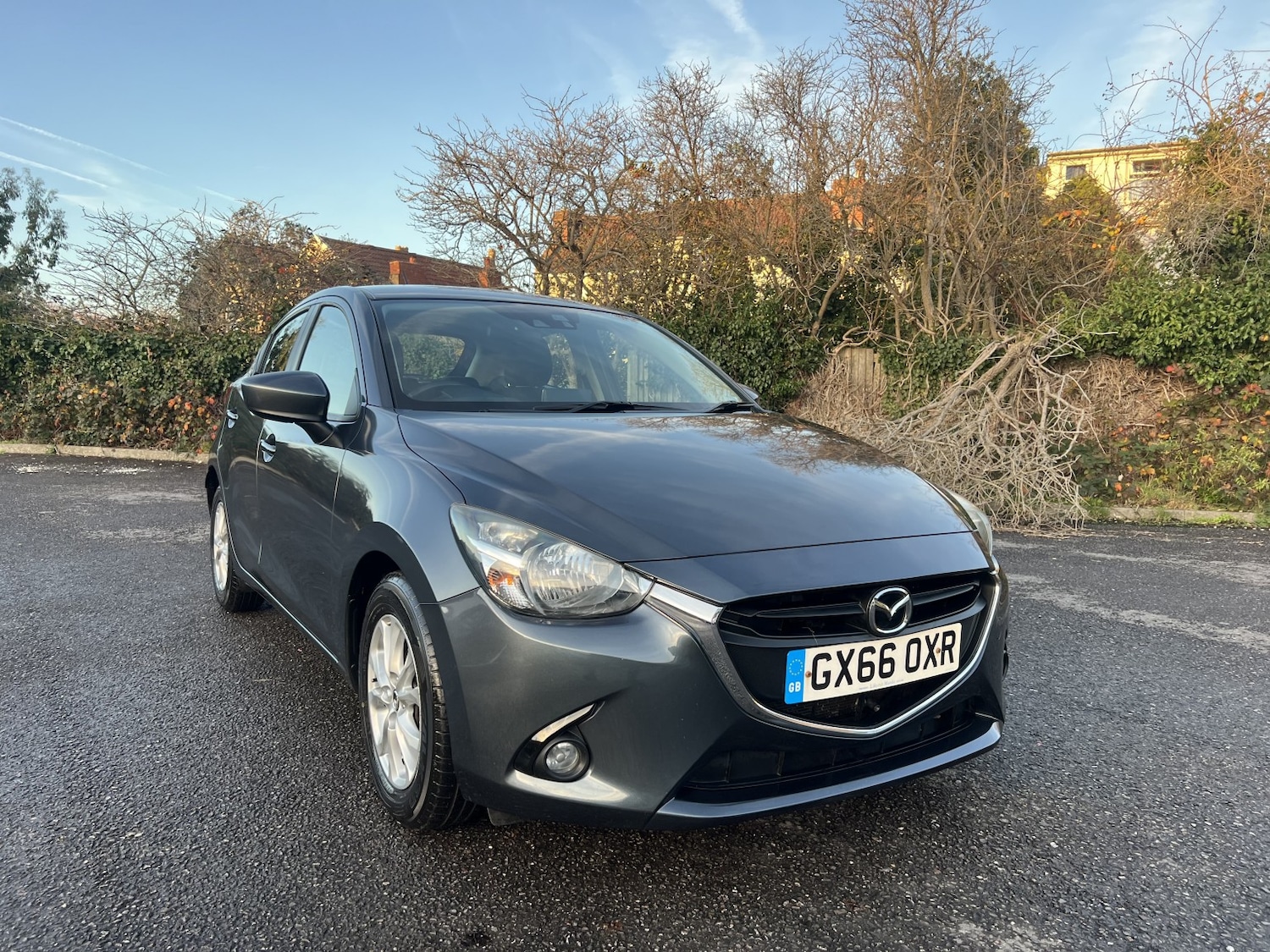 Used Mazda Mazda2 2016 for sale - 76896926: Photo 1