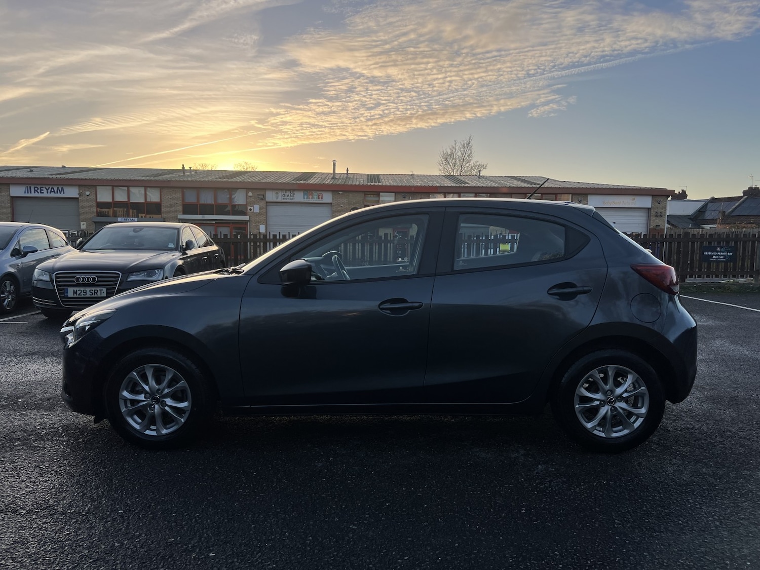 Used Mazda Mazda2 2016 for sale - 76896926: Photo 7