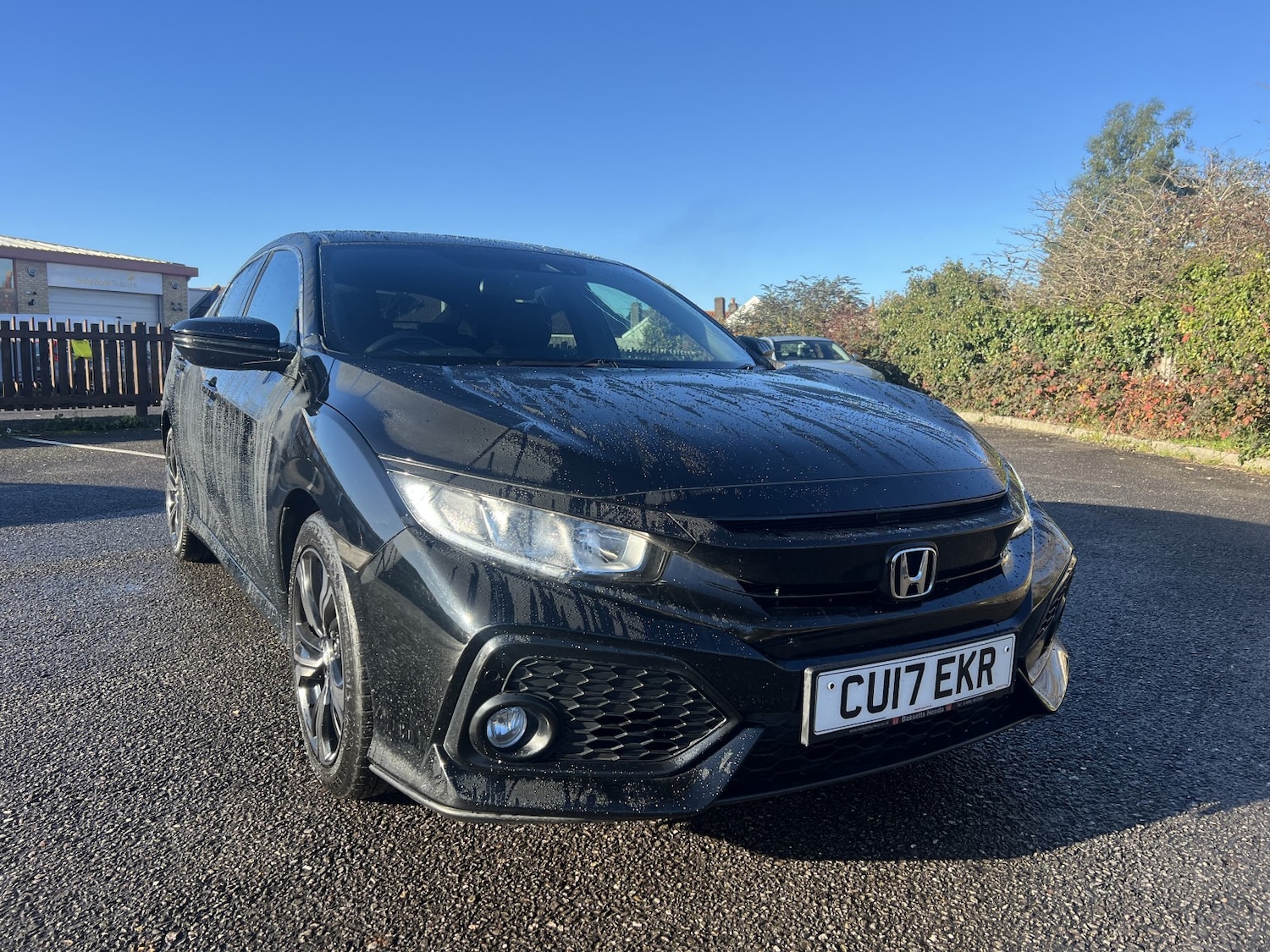 Used Honda Civic 2017 for sale - 76725650: Photo 1