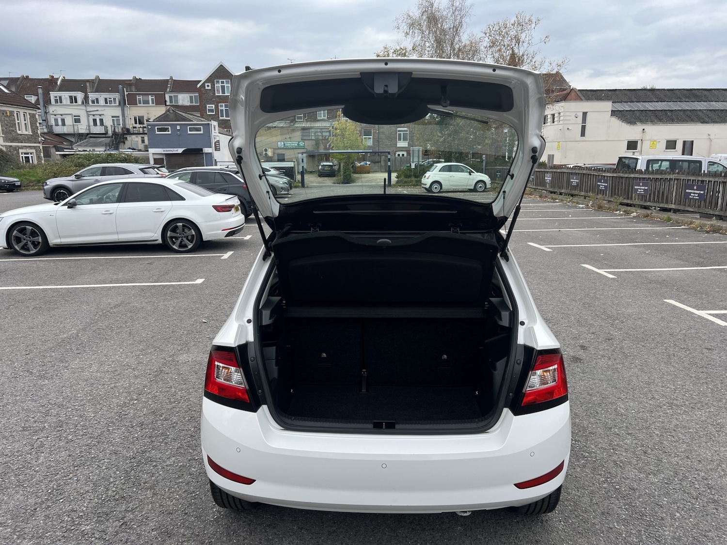 Used Skoda Fabia 2019 for sale - 76186696: Photo 19