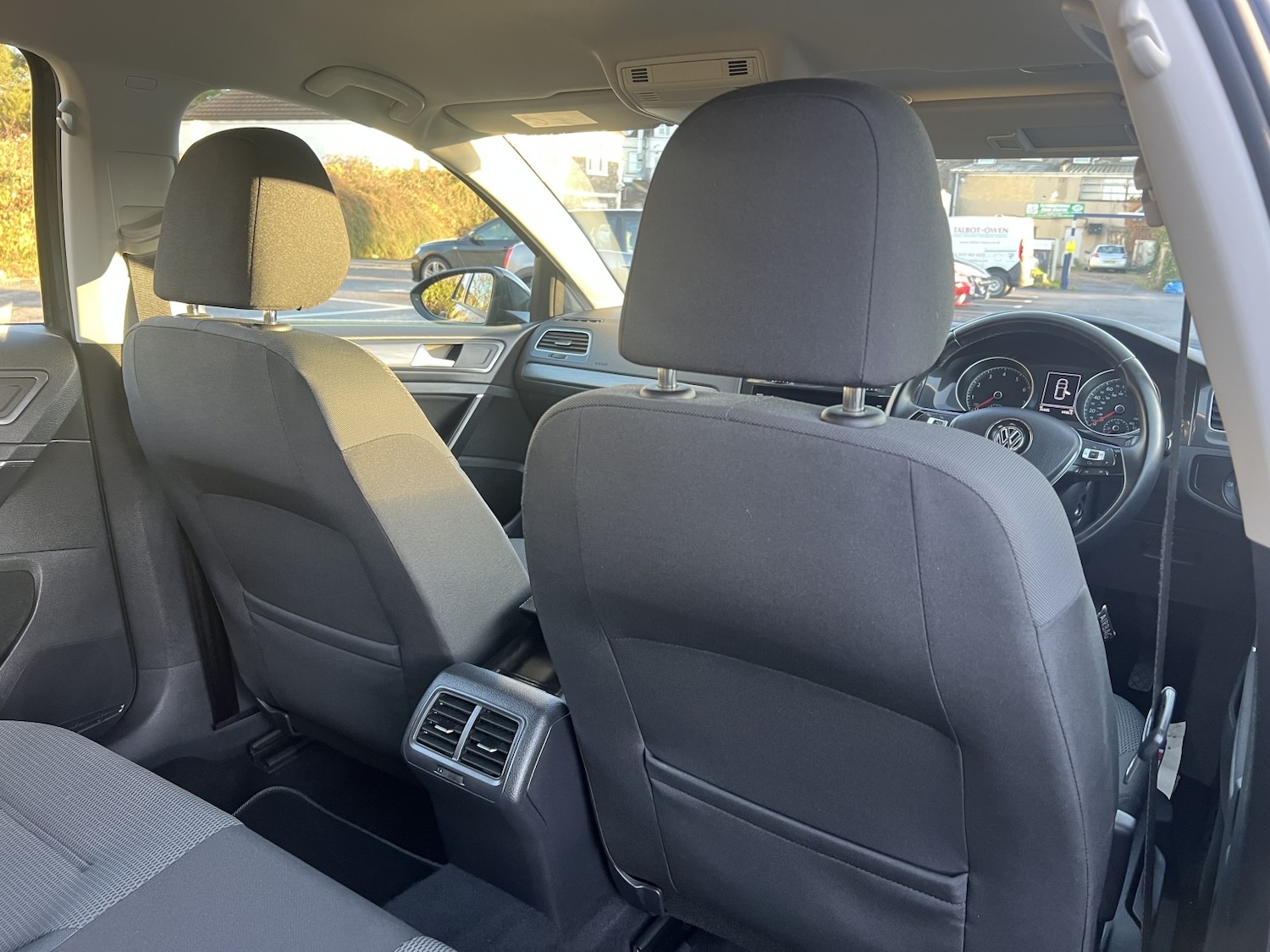 Used Volkswagen Golf 2018 for sale - 76741353: Photo 21