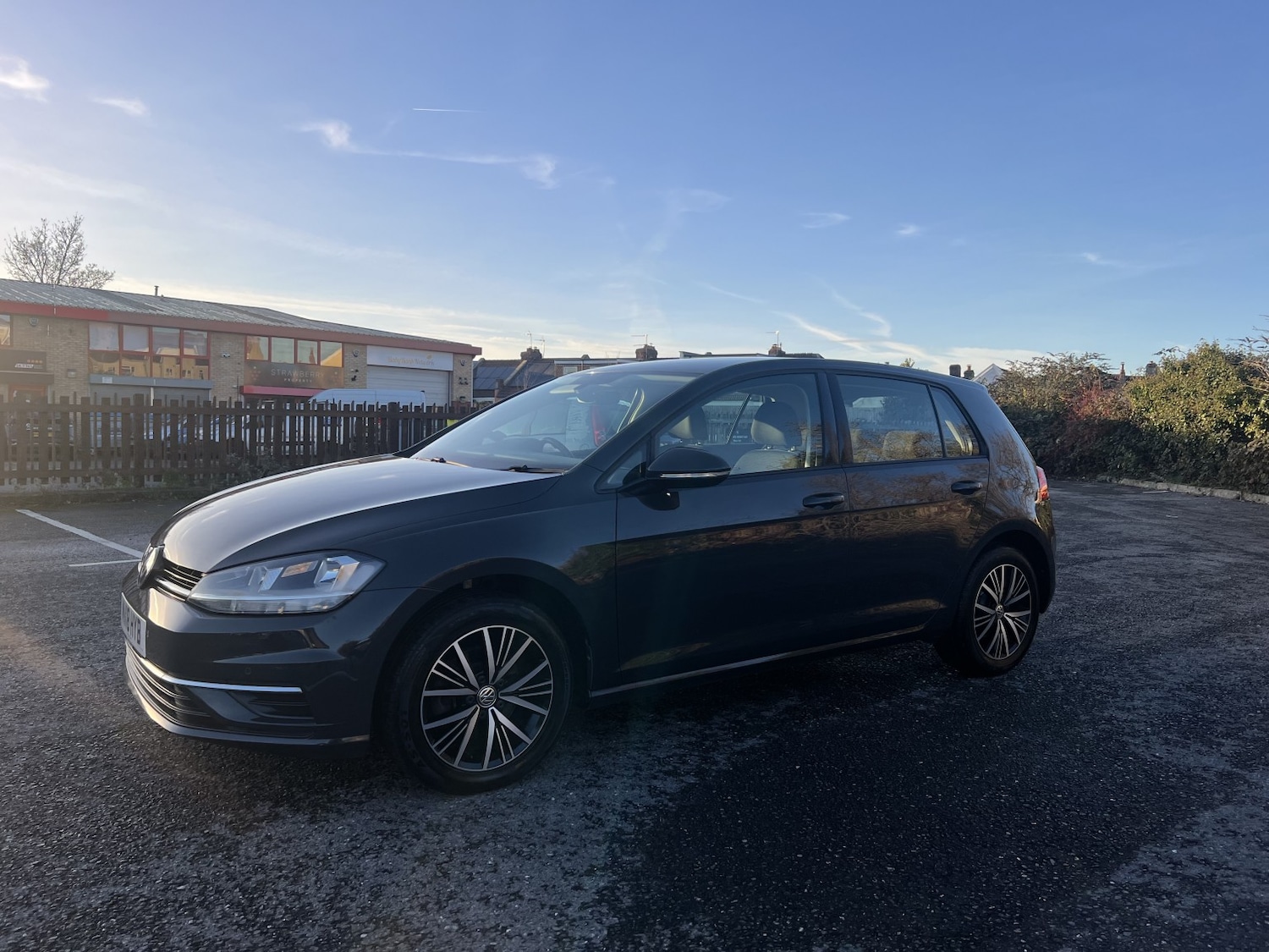 Used Volkswagen Golf 2018 for sale - 76741353: Photo 5