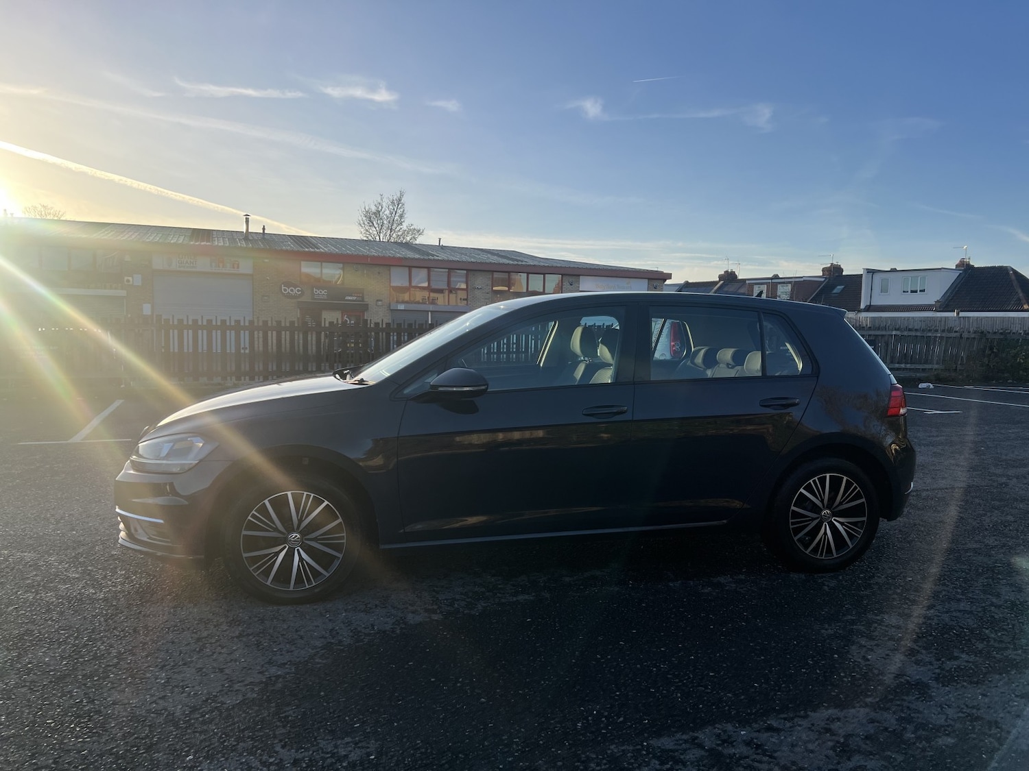 Used Volkswagen Golf 2018 for sale - 76741353: Photo 6