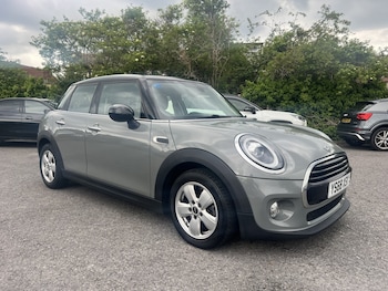 Used MINI Hatch 2018 for sale - 78324009: Photo