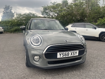Used MINI Hatch 2018 for sale - 78324009: Photo