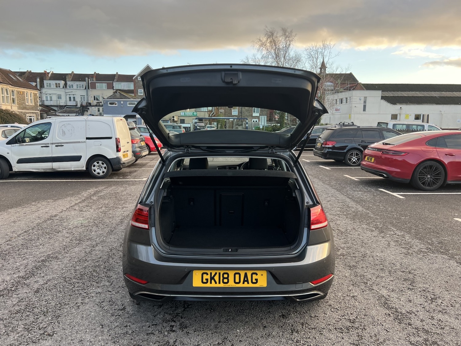 Used Volkswagen Golf 2018 for sale - 76963305: Photo 21