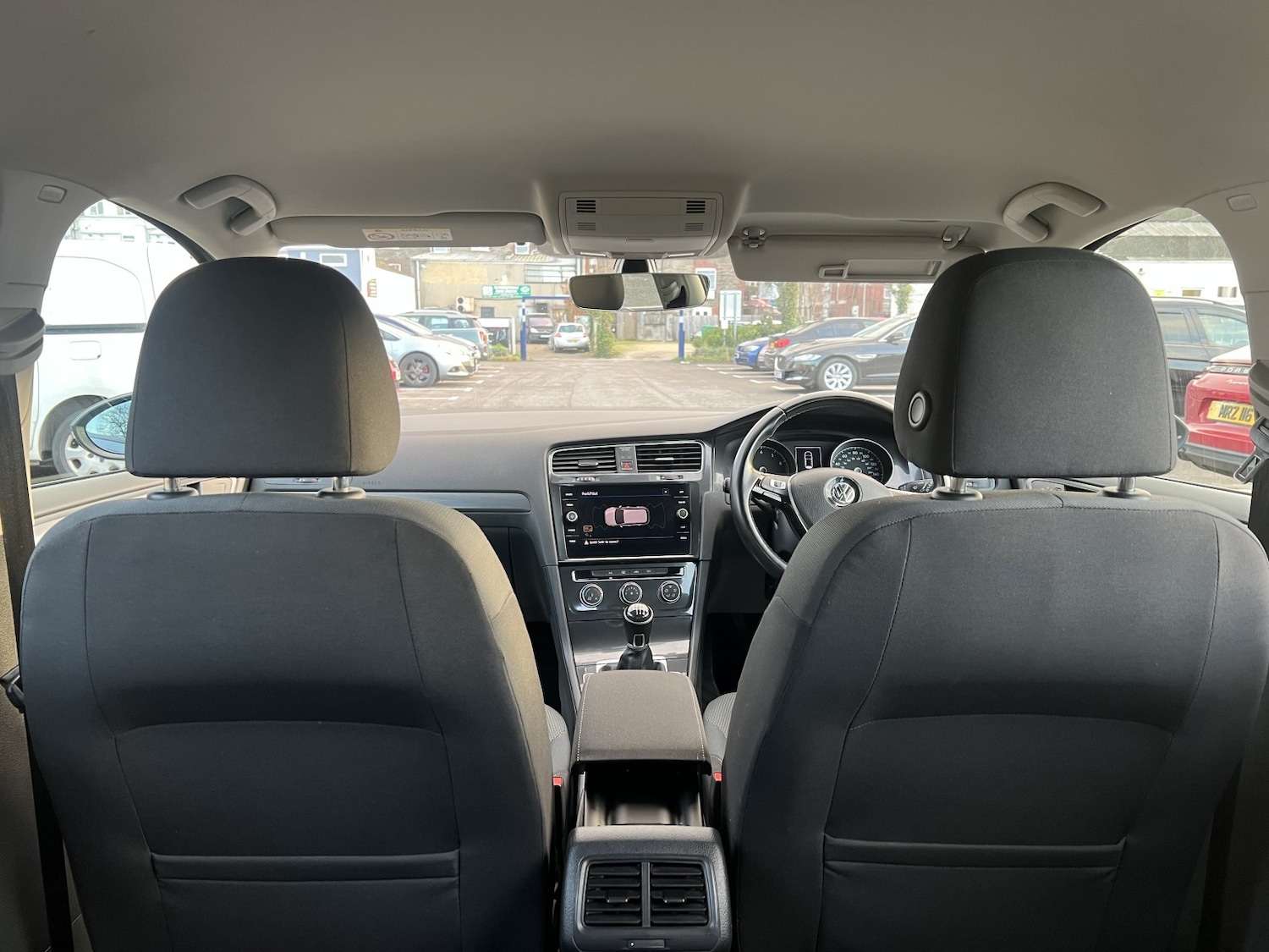 Used Volkswagen Golf 2018 for sale - 76963305: Photo 23