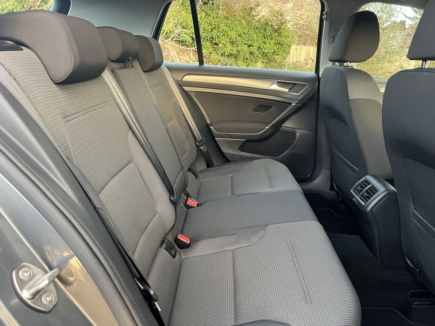 Used Volkswagen Golf 2018 for sale - 76963305: Photo 24