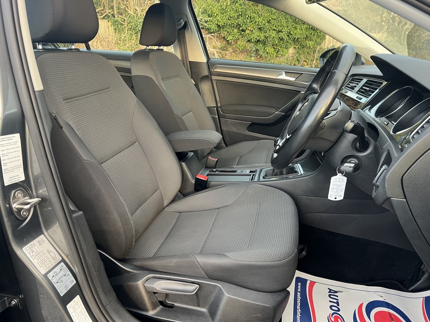 Used Volkswagen Golf 2018 for sale - 76963305: Photo 27