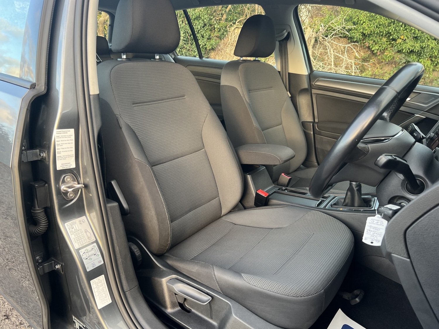 Used Volkswagen Golf 2018 for sale - 76963305: Photo 28