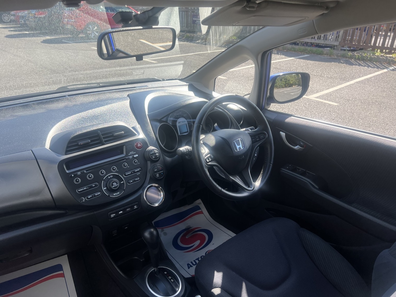 Used Honda Jazz 2014 for sale - 76186702: Photo 17