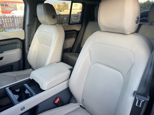 Used Land Rover Defender 110 2023 for sale - 76186730: Photo 15
