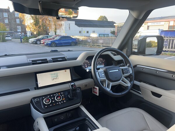 Used Land Rover Defender 110 2023 for sale - 76186730: Photo 19