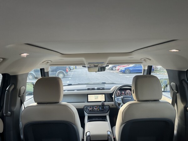 Used Land Rover Defender 110 2023 for sale - 76186730: Photo 24