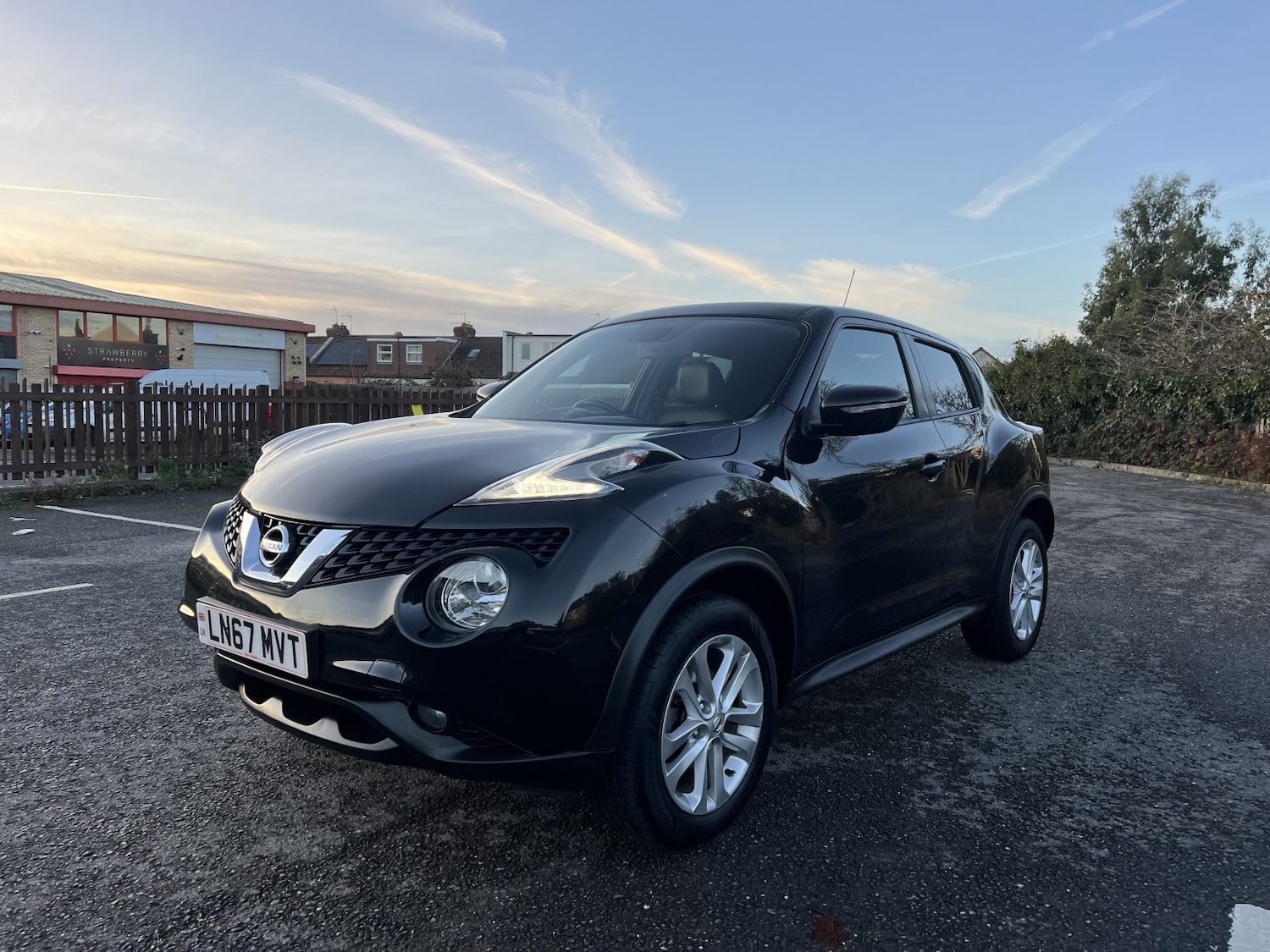 Used Nissan Juke 2017 for sale - 76699272: Photo 4