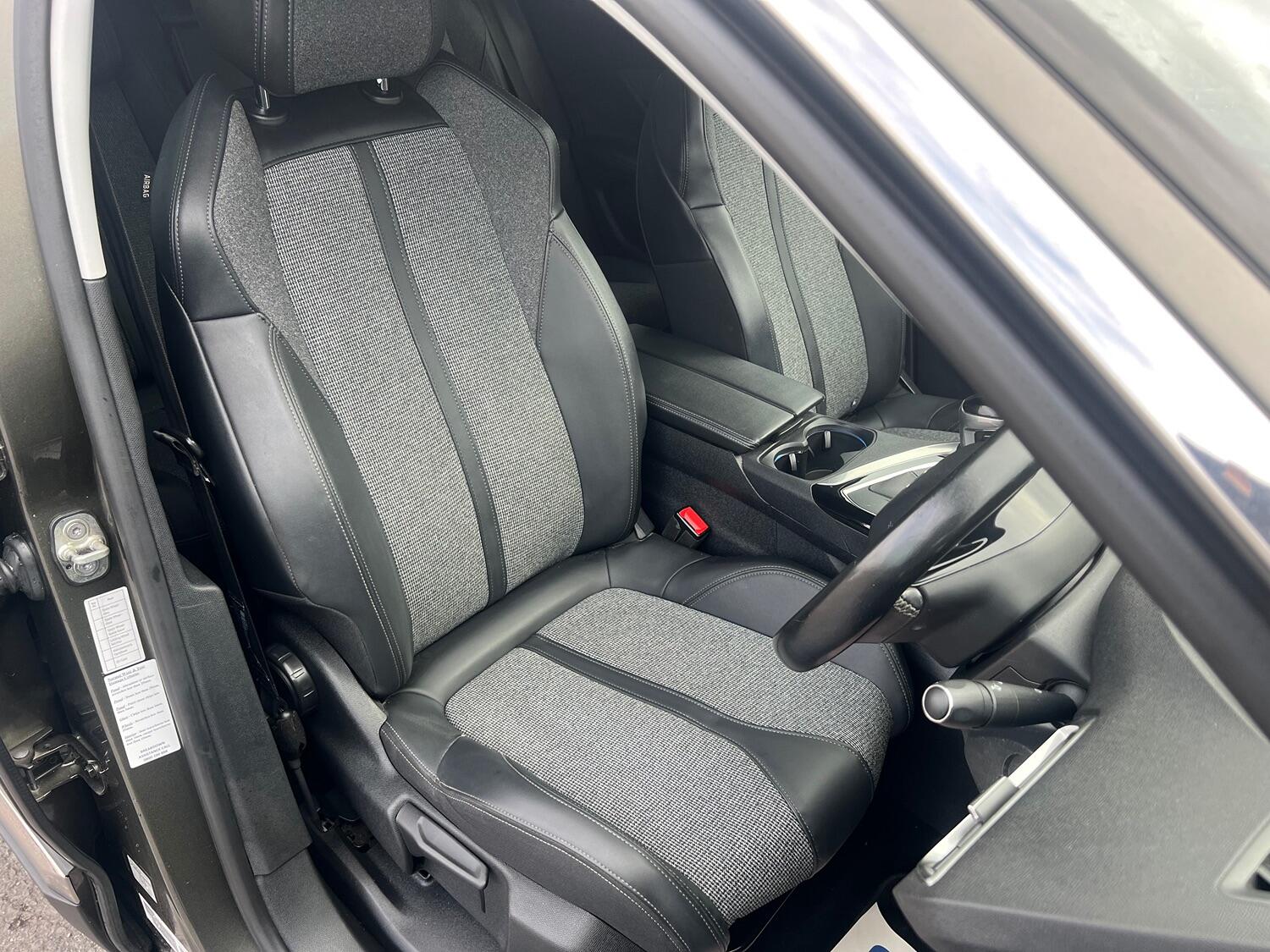 Used Peugeot 3008 2019 for sale - 76186784: Photo 23