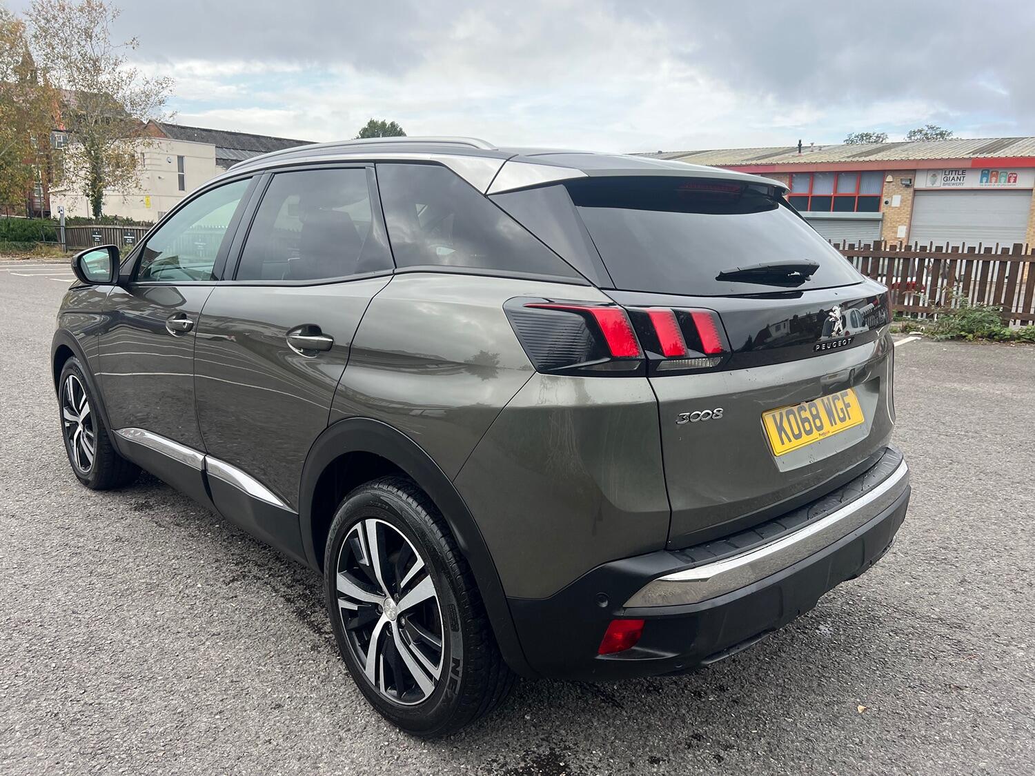 Used Peugeot 3008 2019 for sale - 76186784: Photo 8