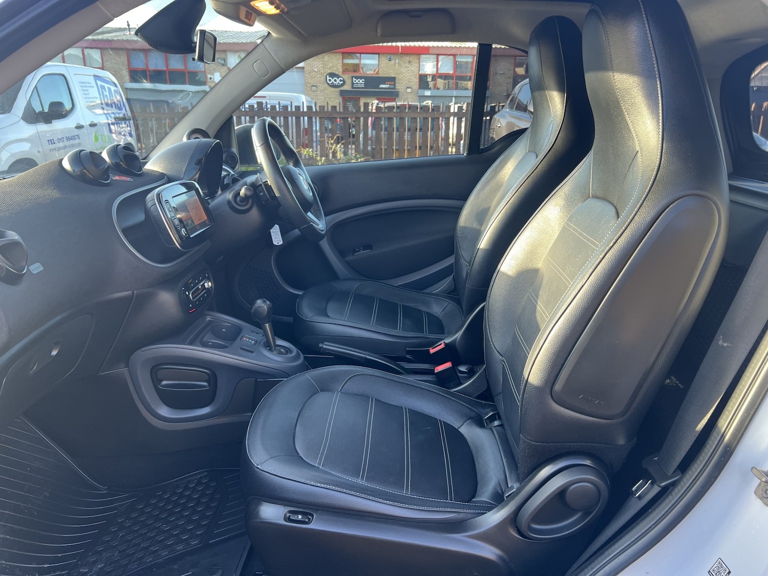 Used smart fortwo 2016 for sale - 76986846: Photo 12