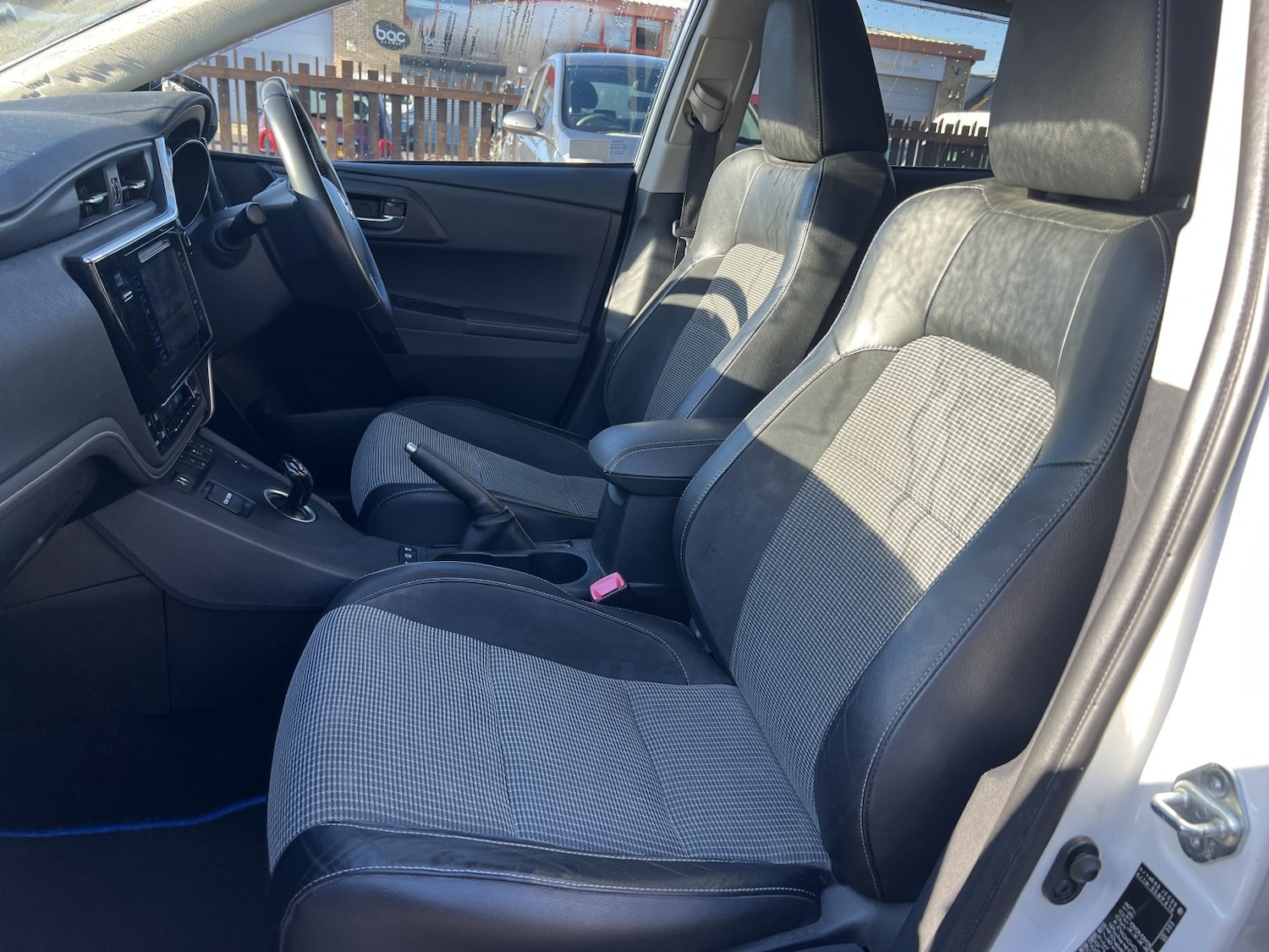 Used Toyota Auris 2016 for sale - 77465800: Photo 11